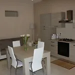 לינה וארוחת בוקר La Maison Vallata