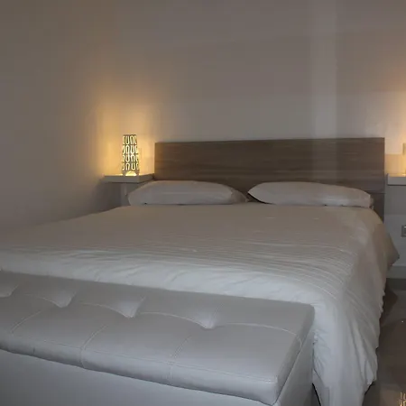 Bed & Breakfast La Maison 4*