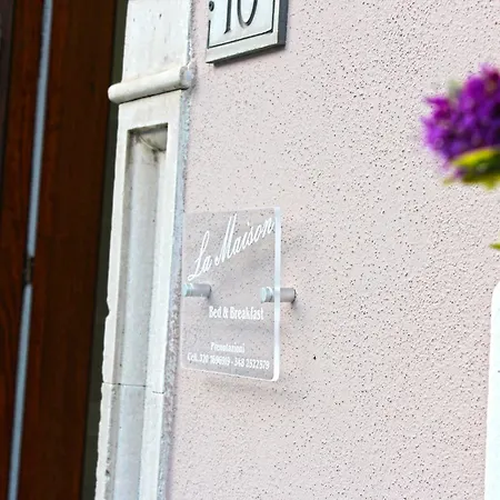 Bed & Breakfast La Maison Vallata