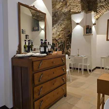 فندق مبيت وإفطار La Maison 4*