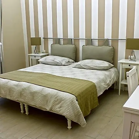Bed & Breakfast La Maison 4*