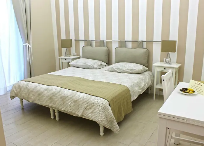 La Maison Nocleg ze śniadaniem 4*