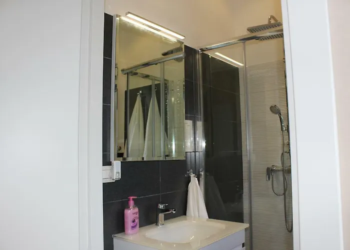 La Maison Nocleg ze śniadaniem 4*